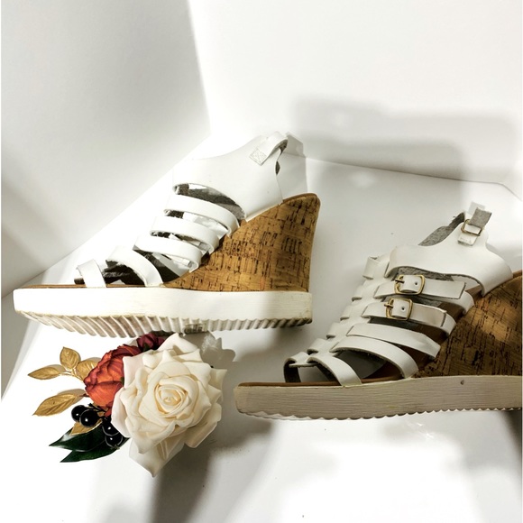 Qupid Happa Women's Wedge Platform Heels White Sandals, Size 9.0 NWOT - Picture 14 of 14